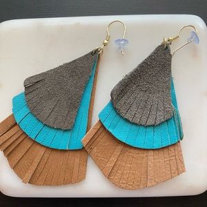Noonday Collection Annie’s Feathered Earring